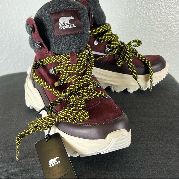 Sorel Women’s Kinetic Breakthru Conquest Waterproof Boots Size 7.5 - Picture 5 of 8